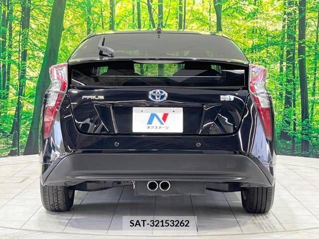 Toyota PRIUS 2018-12 217110-15