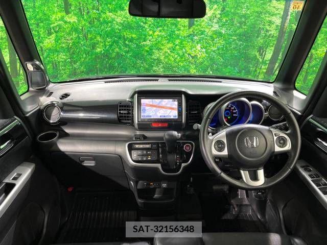 Honda N BOX CUSTOM 2016-10 243268-1