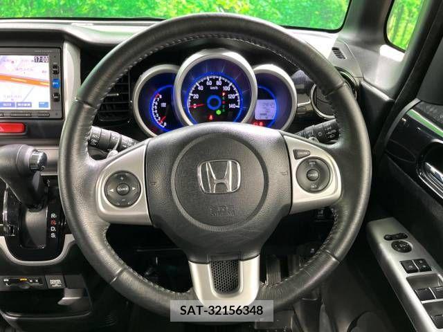 Honda N BOX CUSTOM 2016-10 243268-11