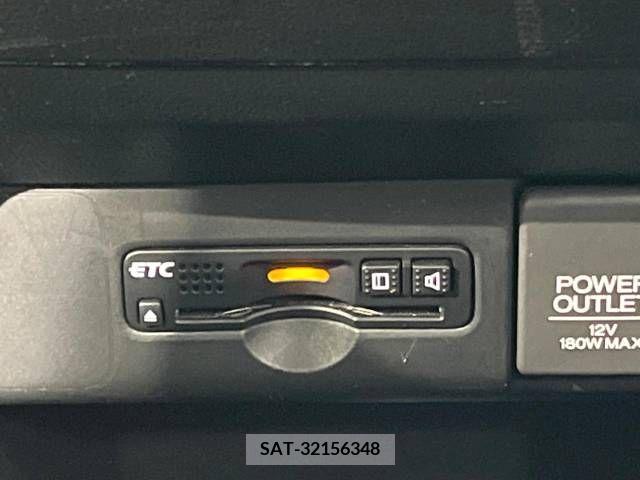 Honda N BOX CUSTOM 2016-10 243268-5