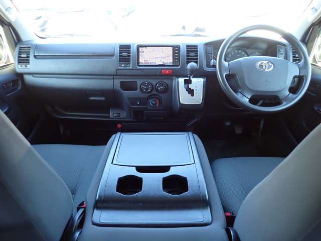 Toyota HIACE VAN 2017-04 19311-7