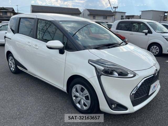 Toyota SIENTA 2019-01 368204-17