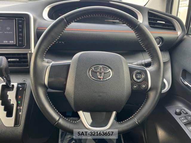 Toyota SIENTA 2019-01 368204-12