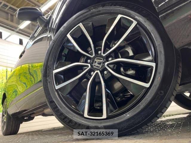 Honda VEZEL 2021-06 326067-13