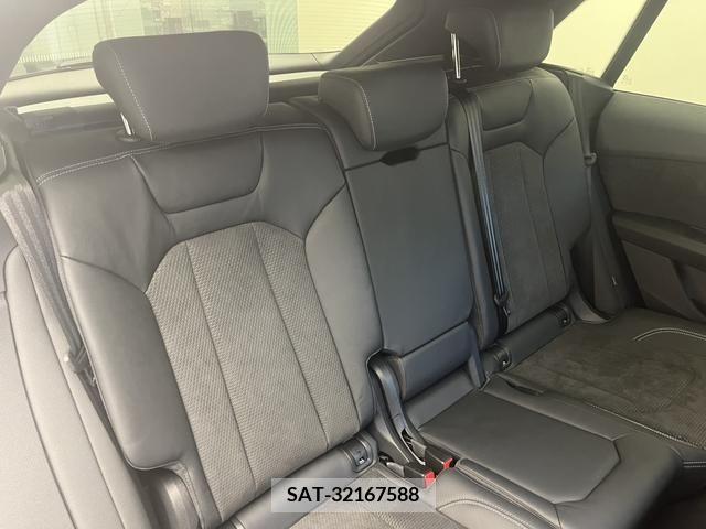 Audi Q8 2020-03 317859-13