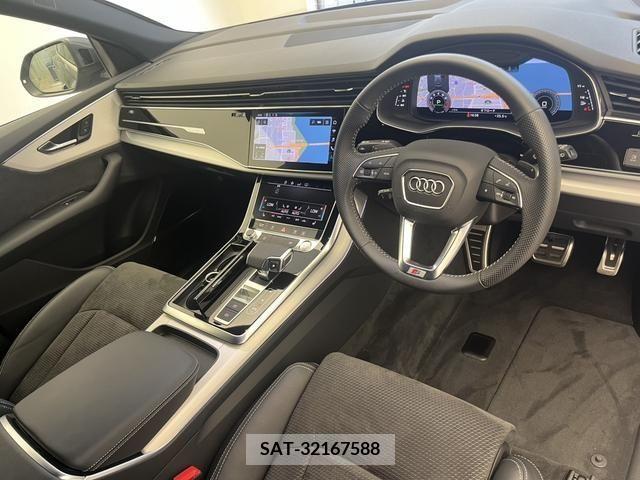 Audi Q8 2020-03 317859-7
