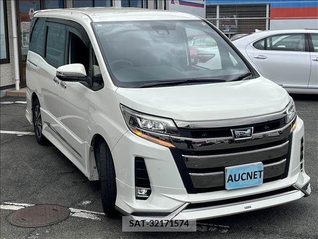 Toyota NOAH 2020-07 279482-18