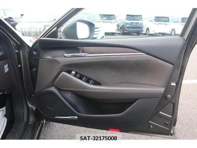 Mazda ATENZA 2018-10 352737-14