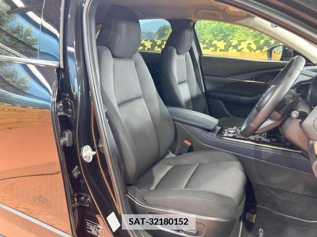 Mazda CX-30 2022-12 376767-8