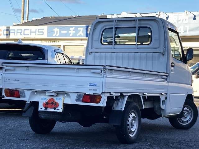 Mitsubishi MINICAB TRUCK 2006-04 182225-2