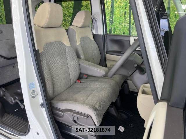 Honda N BOX 2019-09 364539-8