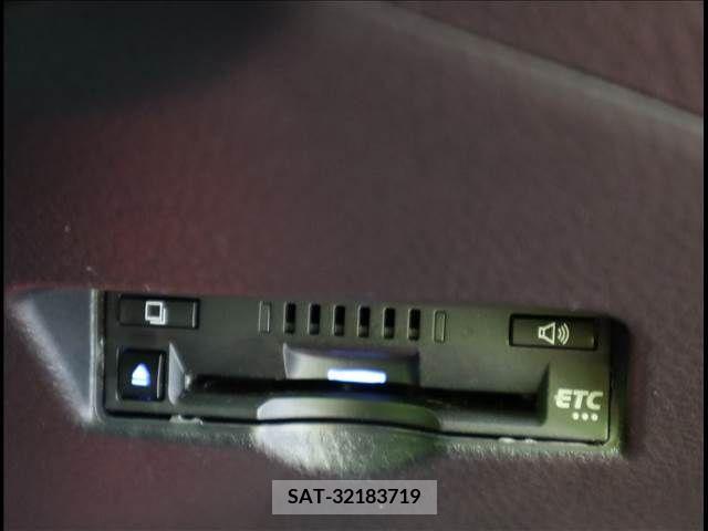 Toyota C-HR 1991-02 264038-6