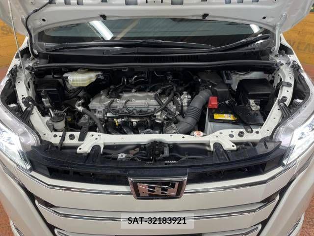 Toyota NOAH 2021-03 214124-19