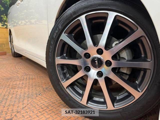 Toyota NOAH 2021-03 214124-14