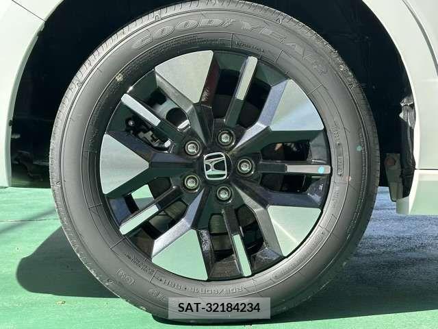 Honda e 2024-01 217411-5