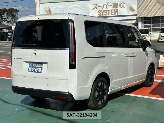 Honda e 2024-01 217411-4