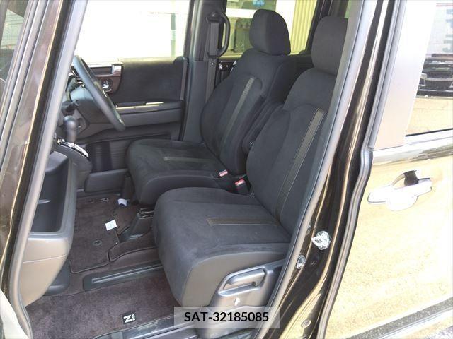 Honda N BOX CUSTOM 2017-10 364896-11
