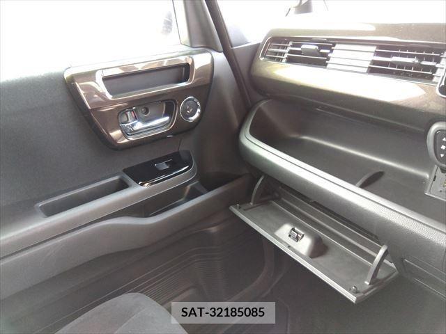 Honda N BOX CUSTOM 2017-10 364896-20