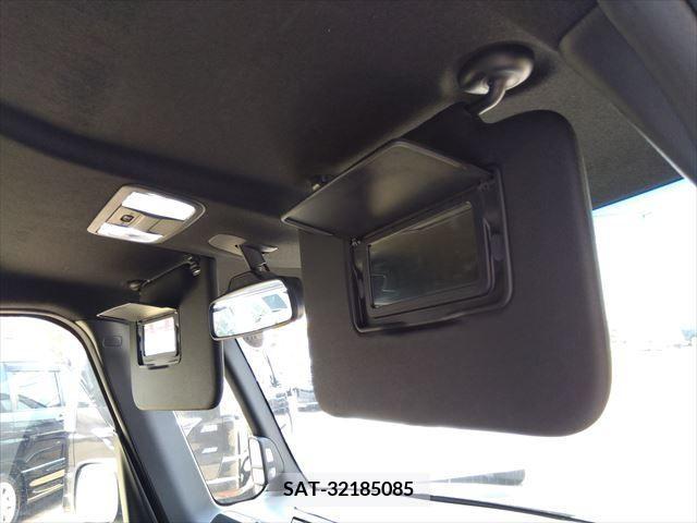 Honda N BOX CUSTOM 2017-10 364896-27