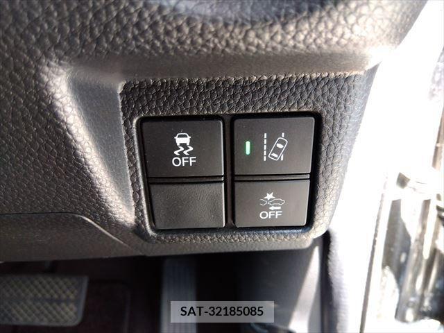 Honda N BOX CUSTOM 2017-10 364896-24