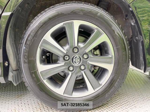 Toyota VOXY 2017-12 370419-15