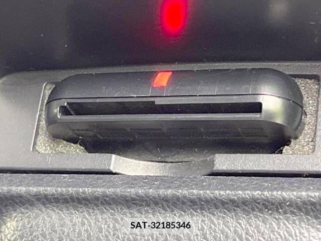 Toyota VOXY 2017-12 370419-8