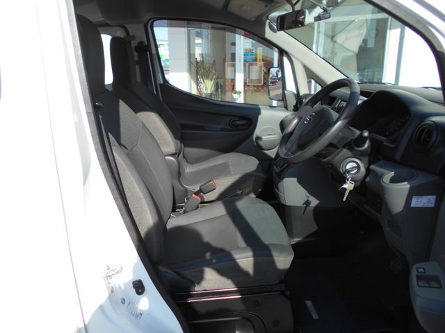 Nissan VANETTE VAN 2017-09 194602-10