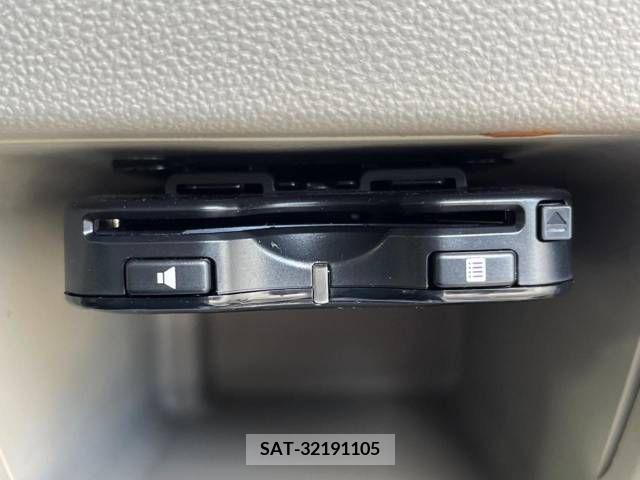 Daihatsu TANTO 2015-08 310132-6