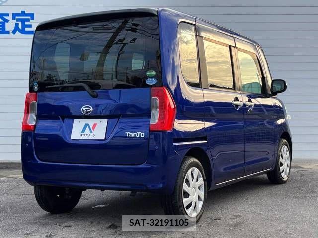 Daihatsu TANTO 2015-08 310132-17