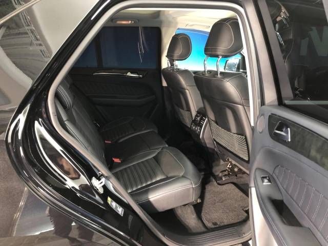 Mercedes Benz GLE-CLASS 2016-03 193565-9