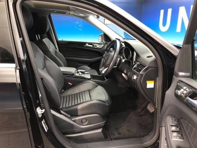 Mercedes Benz GLE-CLASS 2016-03 193565-8