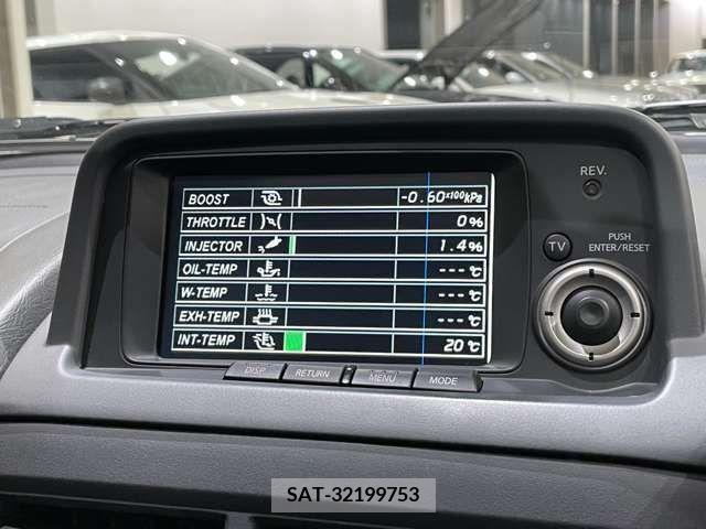 Nissan SKYLINE GT-R 2002-07 371809-8