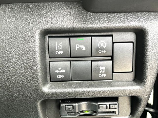 Suzuki HUSTLER 2023-01 20617-22