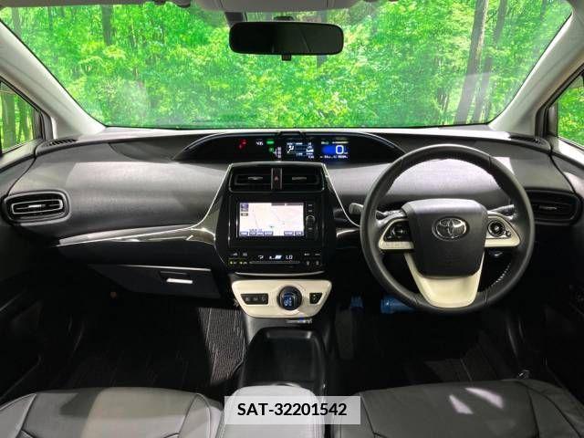 Toyota PRIUS 2016-02 347462-1