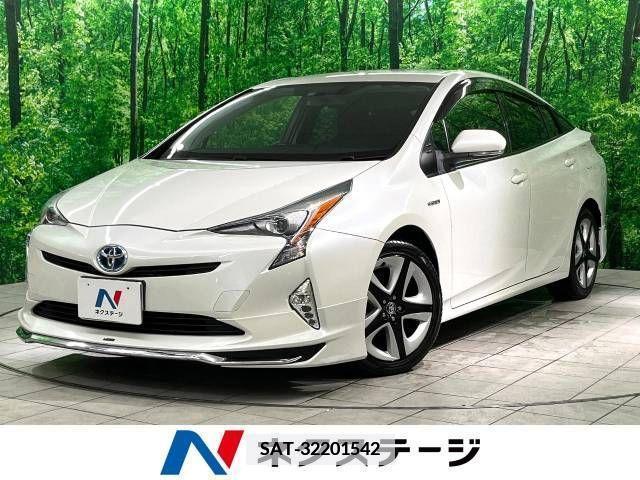 Toyota PRIUS 2016-02 347462-0