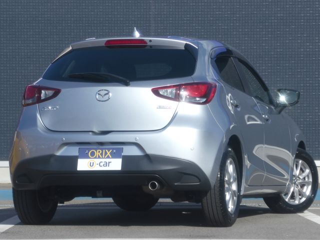 Mazda DEMIO 2019-07 23069-2