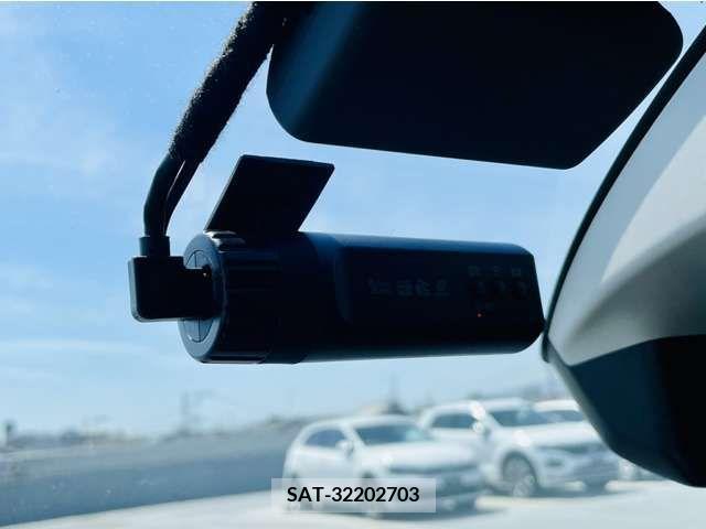 VolksWagen POLO 2020-09 320319-18