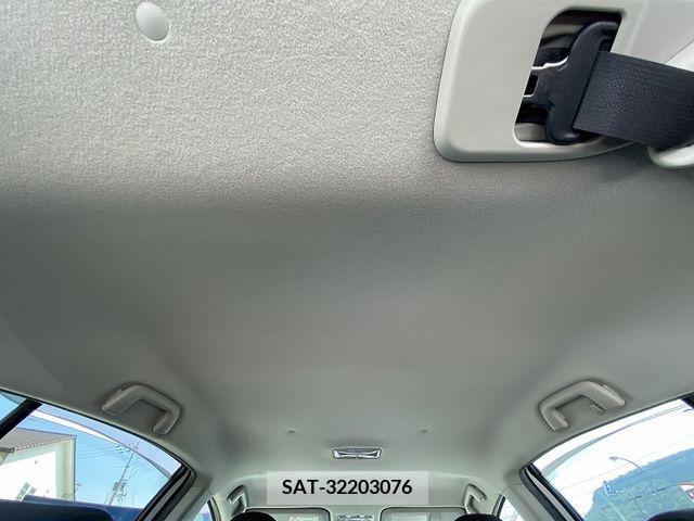 Toyota AQUA 2017-07 260397-16