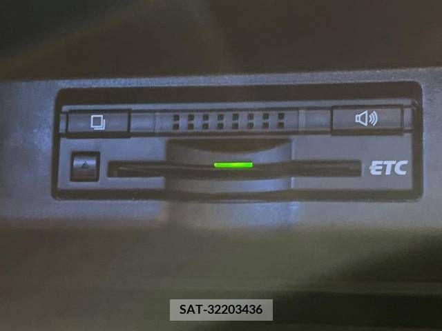Toyota HARRIER 2014-05 337939-5