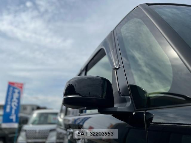 Honda N BOX CUSTOM 2023-04 279238-3