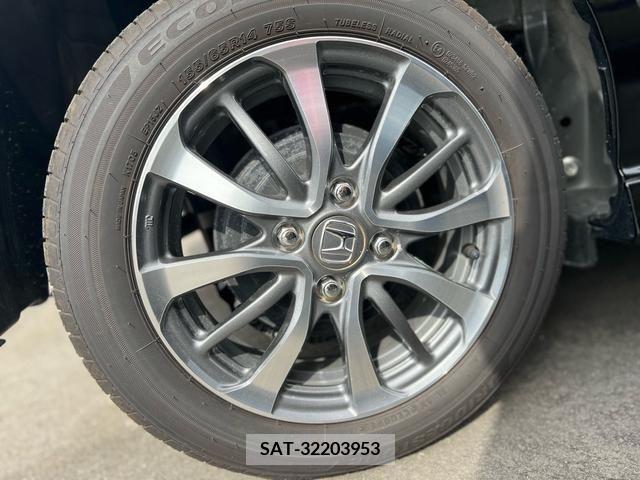 Honda N BOX CUSTOM 2023-04 279238-4
