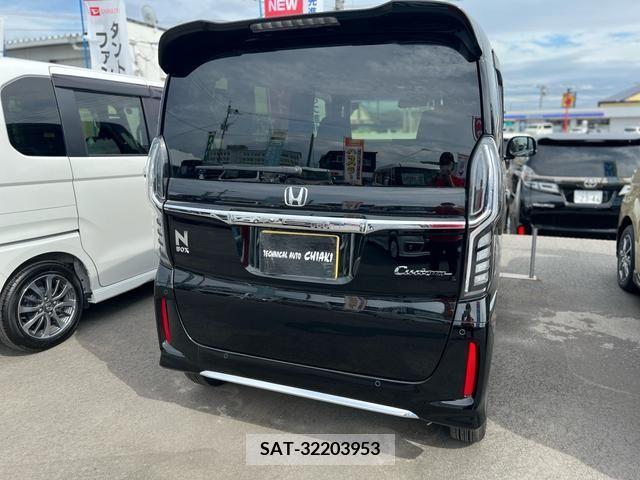 Honda N BOX CUSTOM 2023-04 279238-5