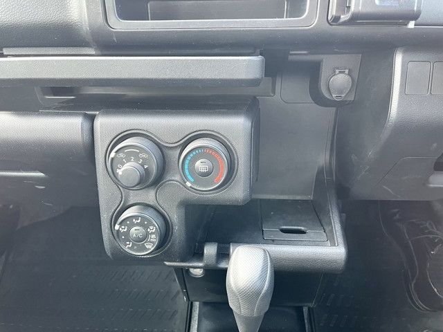 Toyota PROBOX VAN 2018-09 10337-23