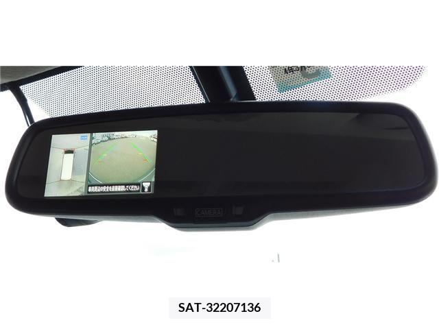 Nissan NV350 Caravan 2018-04 365581-15
