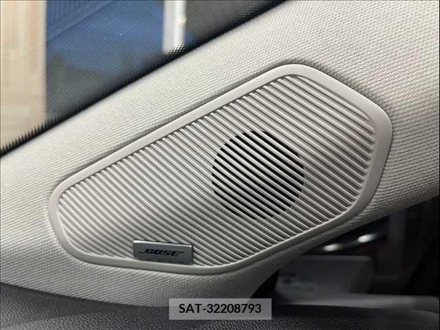 Renault CAPTUR 2021-08 337925-6