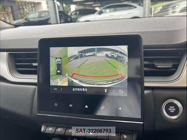 Renault CAPTUR 2021-08 337925-3