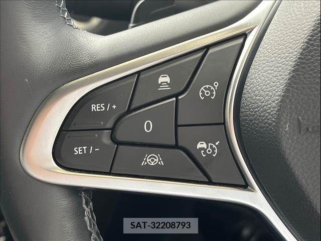 Renault CAPTUR 2021-08 337925-7