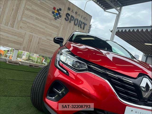Renault CAPTUR 2021-08 337925-19