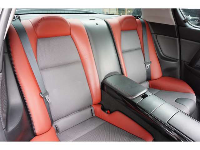 Mazda RX-8 2012-05 10880-18