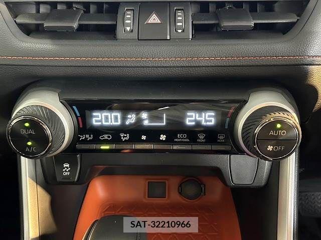 Toyota RAV4 2019-05 282822-6